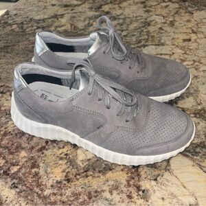 Women’s Johnston Murphy shoes